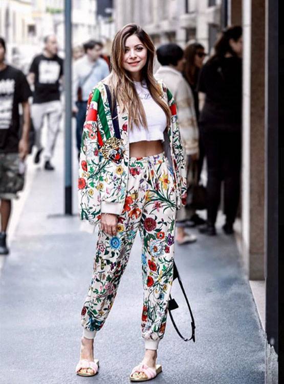 कोरोना से पहले इन मामलों को लेकर विवाद में पड़ चुकी हैं सिंगर कनिका कपूर