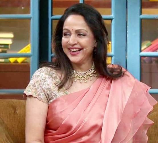 बेटी ईशा के एक्ट्रेस बनने के खिलाफ थे धर्मेंद्र, 6 महीने तक नहीं की थी बात