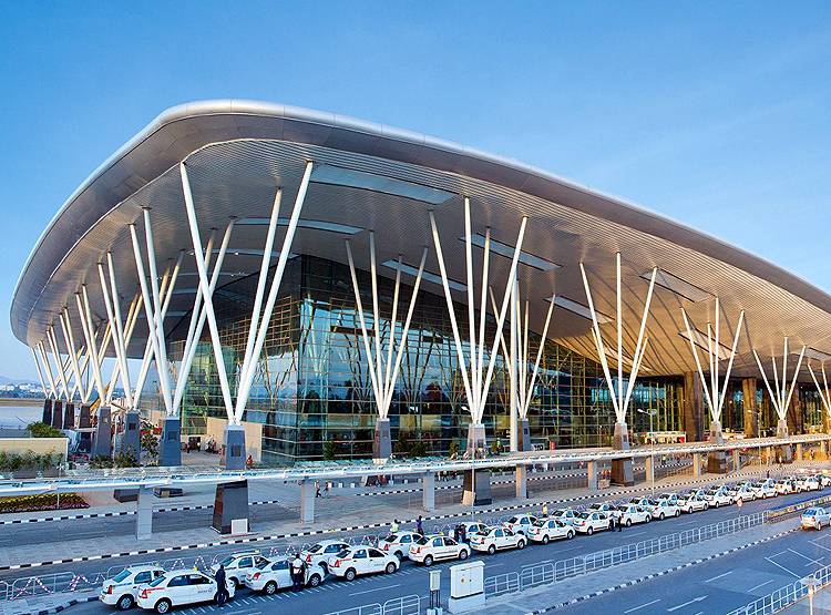 13 कंडोम में भरकर गुप्तांग में छुपा रखी थी कोकेन, तस्कर गिरफ्तार