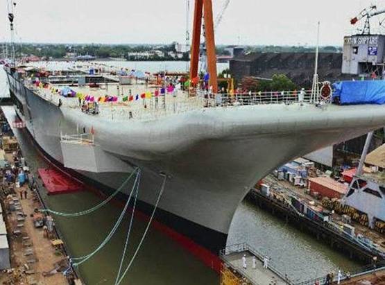 Sarkari Naukri: रेलवे समेत यहां भर्ती, 30 हजार से 1.5 लाख तक सैलरी