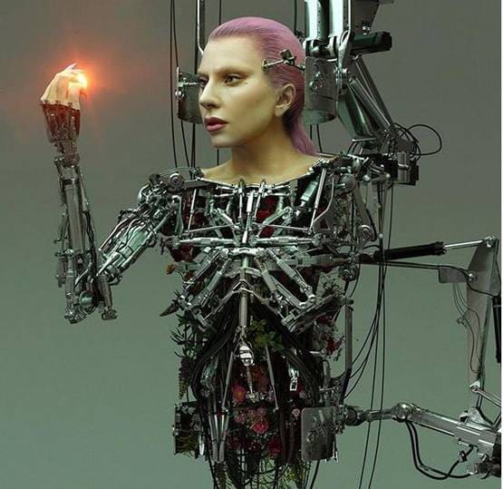 लेडी गागा ने मैगजीन के लिए कराया न्यूड फोटोशूट, वायरल हो रही तस्वीरें