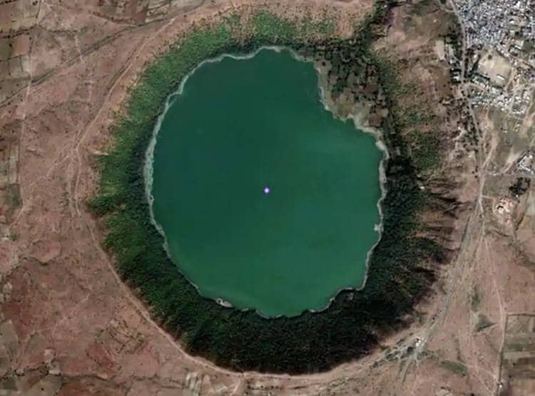 भारत की इस झील के पीछे पड़े दुनिया भर के वैज्ञानिक, मंगल जैसी सतह