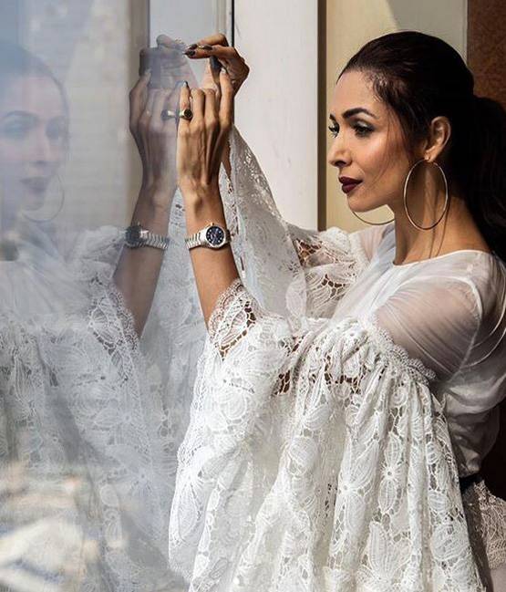 मां की बर्थडे पार्टी में अर्जुन कपूर संग नजर आईं मलाइका अरोड़ा, PHOTOS