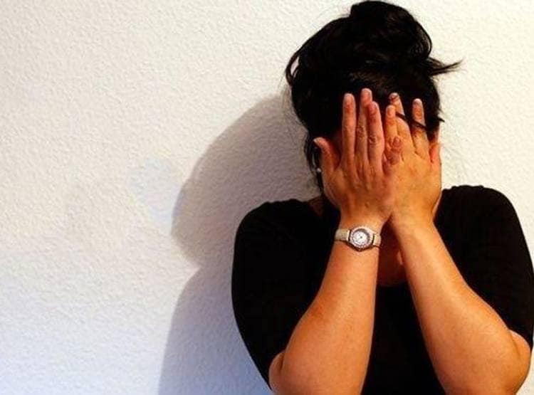 पति ने होली के कपड़े नहीं दिलाए तो पत्नी ने 6 माह की बच्ची को मार डाला