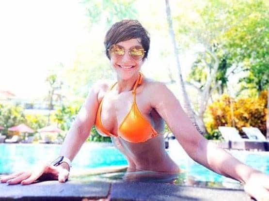 विदेश से लौटीं मंदिरा क्वारनटीन में, कोरोना की खबरें देख आया पैनिक अटैक