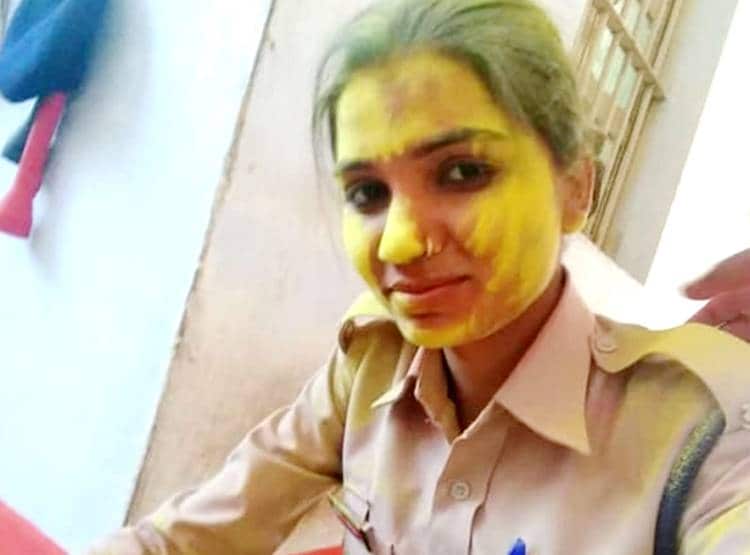 महिला जेल प्रहरी का घर में मर्डर, प्रेमी ने न‍िकाला इस बात का गुस्सा