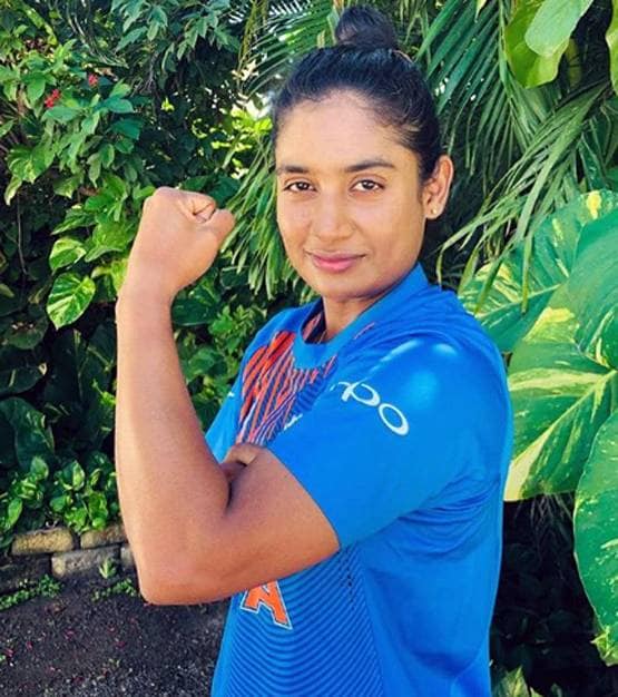 महिलाओं को सोशल मीडिया सौंप रहे हैं पीएम मोदी, ये हो सकती हैं दावेदार