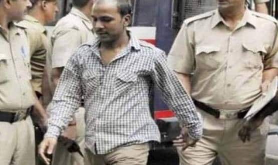 निर्भया: फांसी के फंदे पर लटके चारों दोषी, पवन जल्लाद ने बनाया रिकॉर्ड