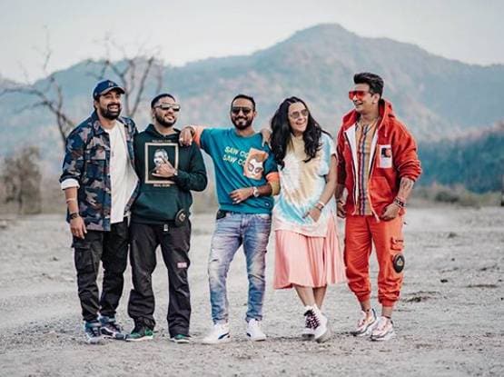 नेहा की बेटी मेहर का पहला कदम, एक्ट्रेस ने शेयर की खूबसूरत फोटोज