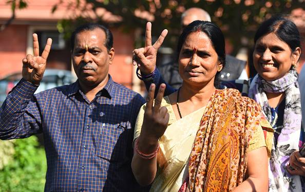 बनना चाहती थीं IAS, बनीं वकील, 7 साल बिना पैसे लिए लड़ा निर्भया का केस