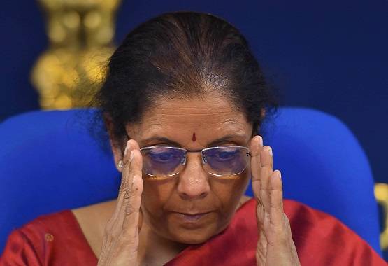 कब और कैसे शुरू हुई भरोसेमंद YES BANK की तबाही की कहानी