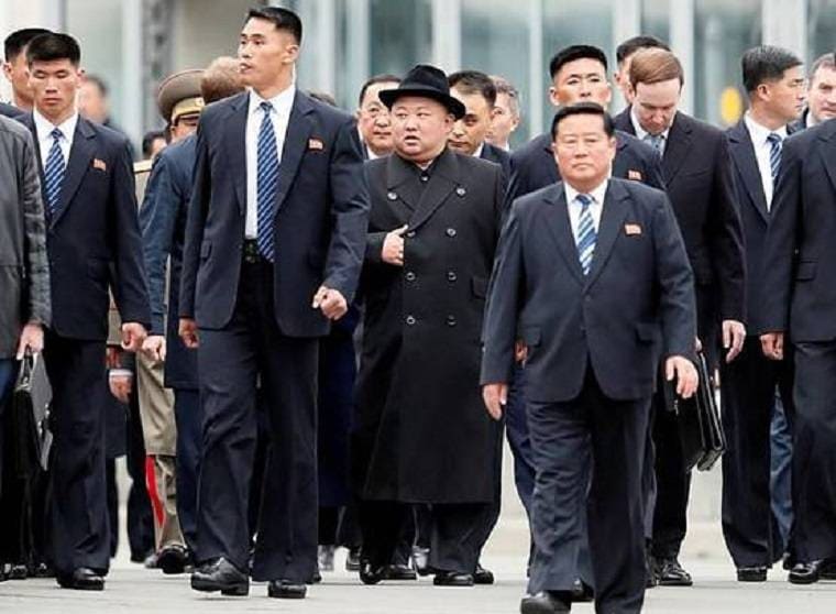 दक्षिण कोरिया में कोरोना का कहर, उत्तर कोरिया में जीरो मामले कैसे?