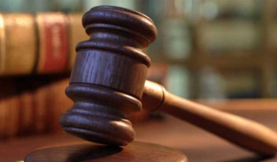 कोराना: बंद से प्रभावित हुए मजदूर तो इस जज ने दान की अपनी सैलरी