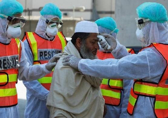 कोरोना से जंग के बीच PAK कर रहा मिसाइल परीक्षण, लगातार दूसरी बार क्रैश