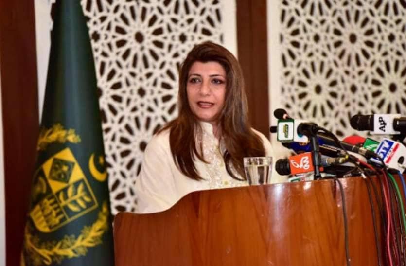 कोरोना से घबराया PAK आया भारत के करीब, कहा- मिलकर लड़ेंगे