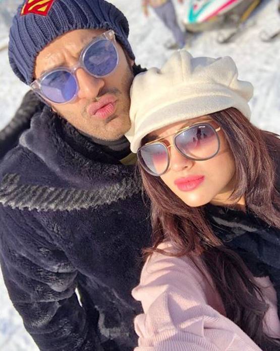 ब्रेकअप के बाद दुल्हन ढूंढ़ने में बिजी पारस, एक्स गर्लफ्रेंड को मिला नया शो!