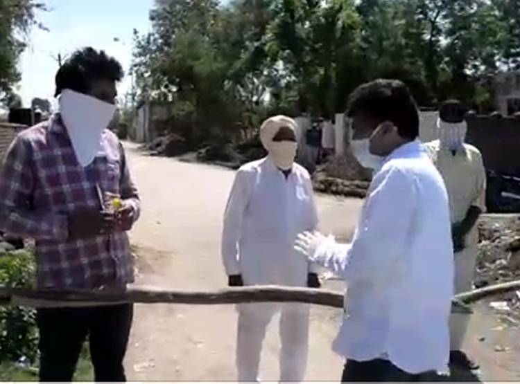 पीएम मोदी की घोषणा से 4 दिन पहले ही लॉकडाउन हो गया था ये गांव