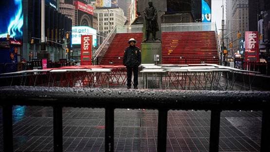 अमेरिका: जगह कम पड़ी तो ठंडे ट्रकों में रखने पड़े कोरोना मरीजों के शव