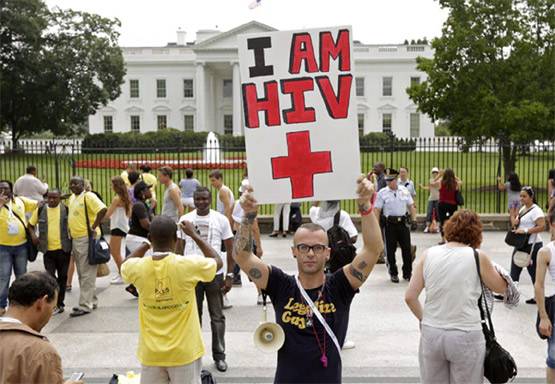 HIV से पूरी तरह ठीक हो गया ये शख्स, जानिए किस तरीके से हुआ इलाज