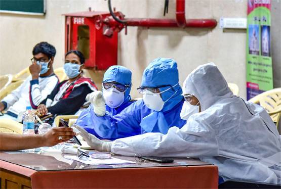 कोरोना संकट के बीच हर स्टाफ को 74,000 बोनस दे रही है ये कंपनी