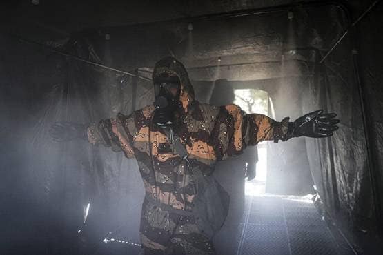 कोरोना के इलाज पर काम, मरीजों के खून से ही दवा बना रही कंपनी