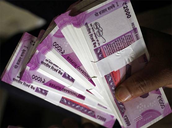 गंदे नोट हाथ में लेने से हो सकता है कोरोना वायरस का संक्रमण