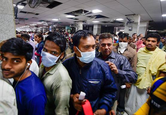 जानलेवा होगी कोरोना की थर्ड स्टेज, जानें कैसे रूप बदलती है महामारी