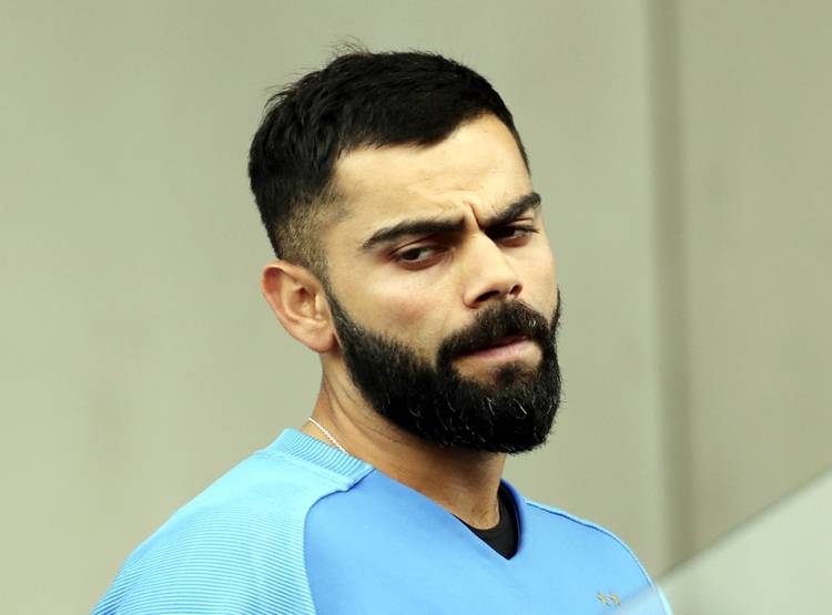 कोहली को लेकर कपिल देव ने की थी ये टिप्पणी, अब वीरू ने दिया जवाब