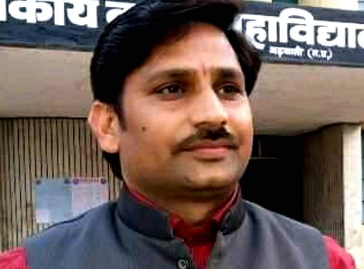 कॉलेज में पढ़ा रहे थे प्रोफेसर, मीड‍िया से पता चली राज्यसभा उम्मीदवारी