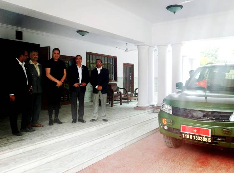 नवाब की आर्मरी से न‍िकले एंटीक हथियार, सेना ने द‍िखाई दिलचस्पी