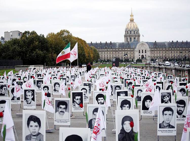 कोरोना का डरः इस देश ने अपनी जेलों से छोड़ दिए 85 हजार कैदी