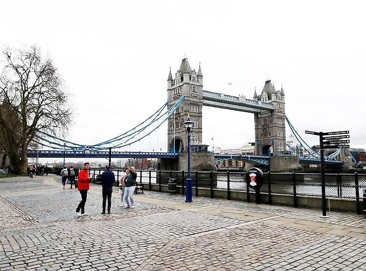 कोरोना से जाएंगी 5 करोड़ नौकरियां, इस सेक्टर में 25% बुकिंग्स कैंसिल