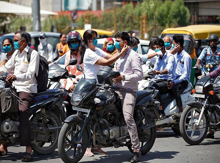 कोरोना: पता चलेगा स्टेज 3 में पहुंचा या नहीं? अगले कुछ घंटे देश के लिए अहम