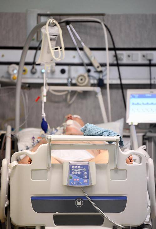 सेक्स लाइफ भी बिगाड़ेगा कोरोना! ठीक हुए 81 मरीजों की जांच से संकेत