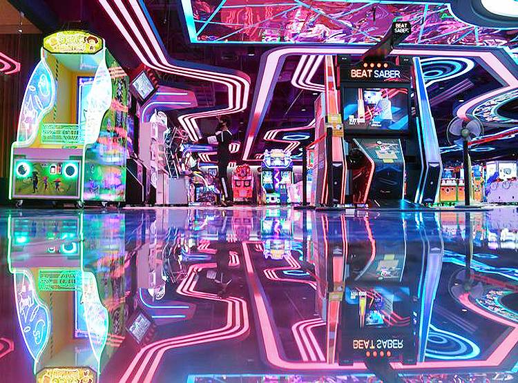 कोरोना सुन ले...अकेले हैं तो क्या गम है, देखिए दुनिया की पॉजिटिव तस्वीरें