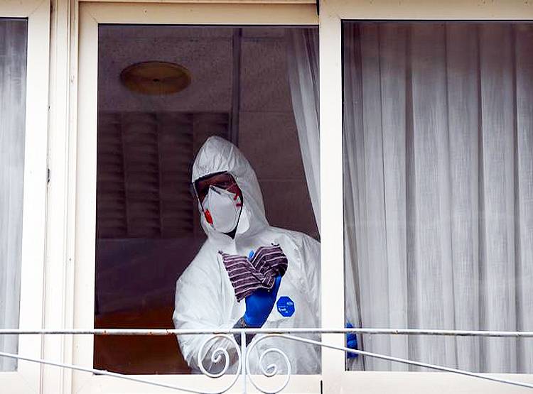 कोरोनाः स्पेन में सड़ रही लाशें, बुजुर्गों को लावारिस छोड़ा, सेना लगी जांच में