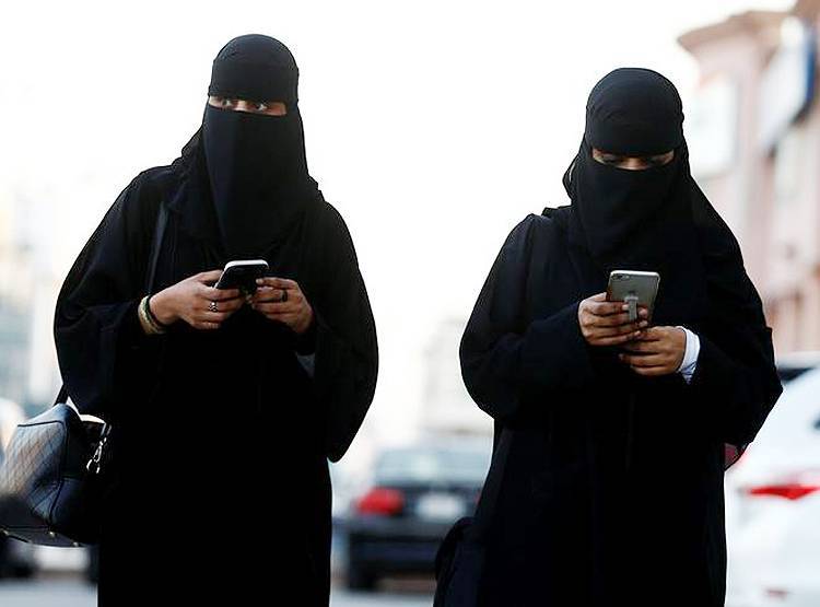 सऊदी में तख्तापलट की साजिश के बीच जारी करनी पड़ी किंग की ताजा तस्वीर