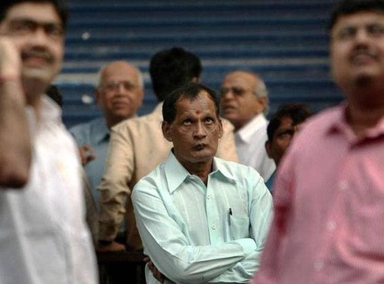 कोरोना पर एक ऐलान और भारत से US तक बाजार में मचा हाहाकार