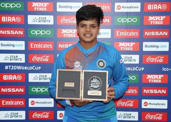 लड़का बन सालों तक खेलती रही क्रिकेट, अब बनी टीम इंडिया की सुपरस्टार