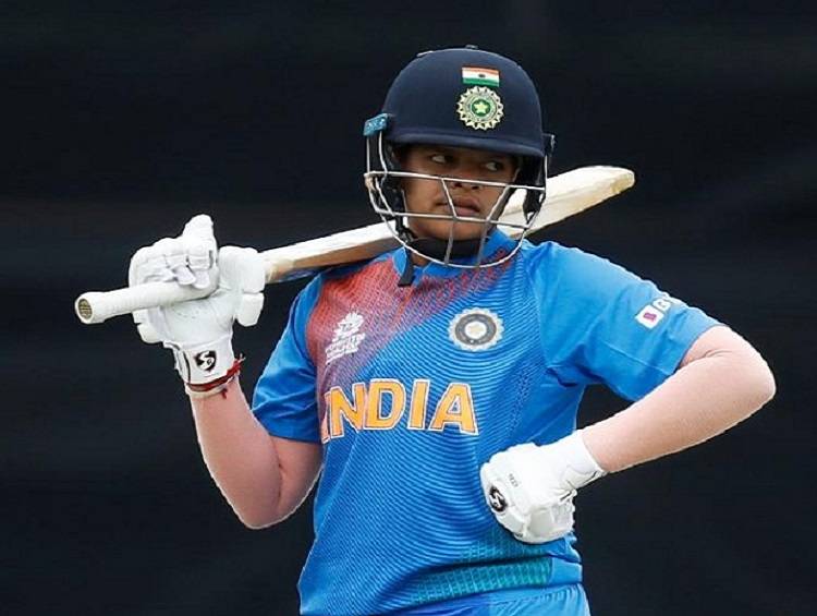 लड़का बन सालों तक खेलती रही क्रिकेट, अब बनी टीम इंडिया की सुपरस्टार