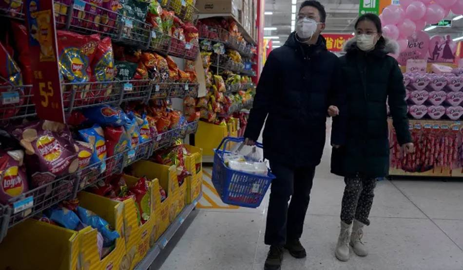 कोरोना वायरस की वजह से घर में हैं तो इन चीजों को रखें अपने पास