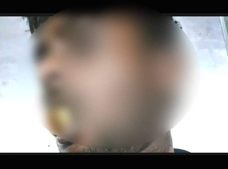 मुंह में बॉटल, गले में फंदा, हॉस्टल के टॉयलेट में म‍िली छात्र की लाश