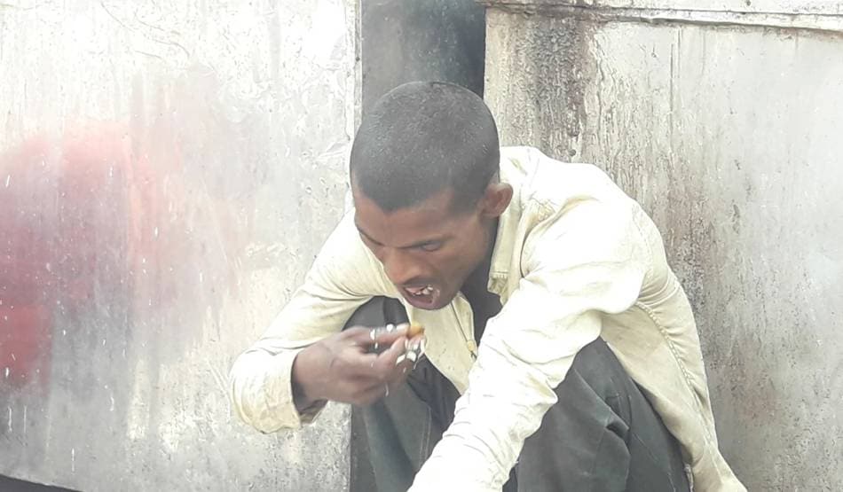 लॉकडाउन में गरीबों के लिए अन्नदाता बना ये गुरुद्वारा, ऐसे की मदद