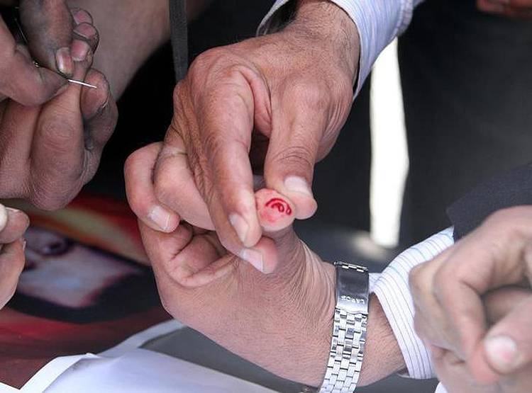 अब सिर्फ पांच मिनट में होगा कोरोना का टेस्ट, US कंपनी ने बनाई किट