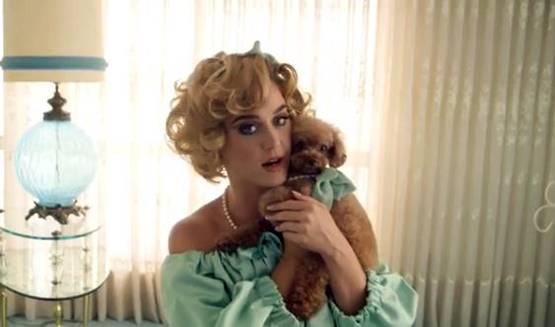 ब्रेकअप, तलाक की खबरों के बाद कैटी पेरी ने दी प्रेग्नेंसी की न्यूज, देखें तस्वीर