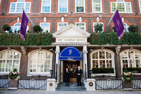 कोरोना: ब्रि‍टेन के महल वीरान, जहां एक रात रुकने का 4.47 लाख तक किराया