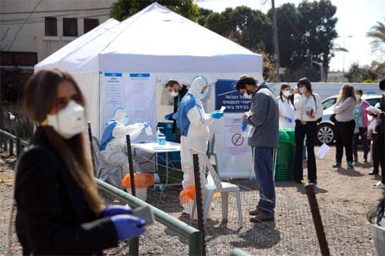 कोरोना का भी डर नहीं! प्रेमी से मिलने ऑस्ट्रेलिया से भारत आ गई महिला