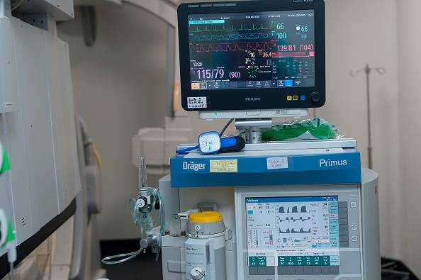 मई में हो सकती है 1 लाख और वेंटिलेटर की जरूरत, बना रही हैं ये कंपनियां