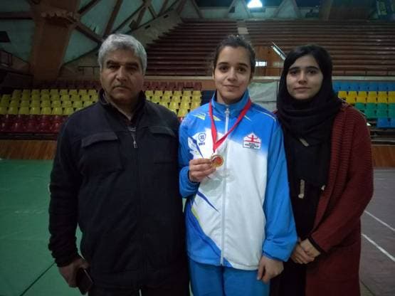 कश्मीर की मुनाजा ने मास्को में जीता गोल्ड, पहले भी बढ़ाया है देश का मान