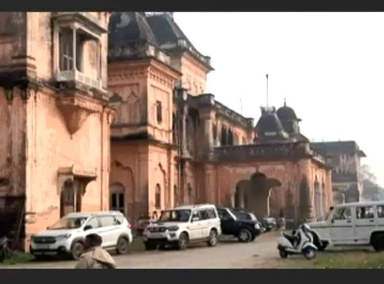 रामपुर नवाब के खजाने का स्ट्रांग रूम खुला, सोचा कुछ और...